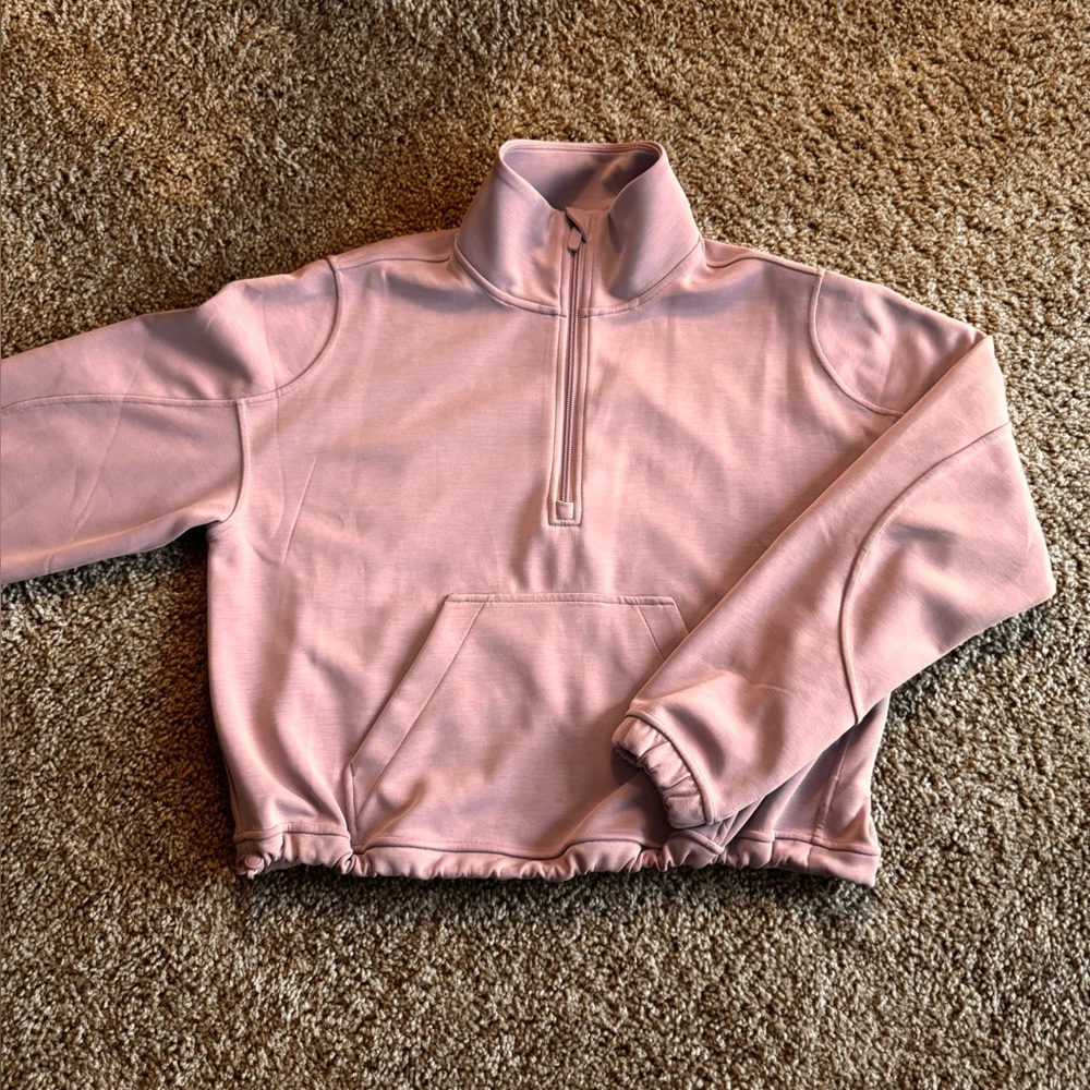 Lululemon Softstream Half Zip, Size 6